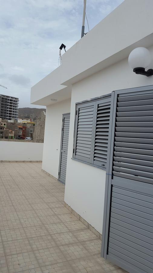 Private Apartament Celestina & Carlos Mindelo Esterno foto